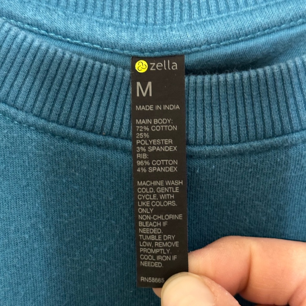 Zella Crewneck - Picture 4 of 5